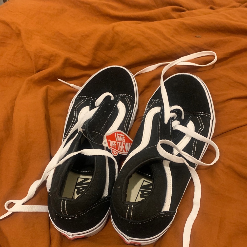 Vans Black 10 US Unisex shoes.